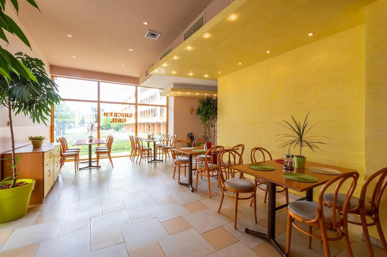 Nessebar Beach Hotel Солнечный берег 3*,  Болгария