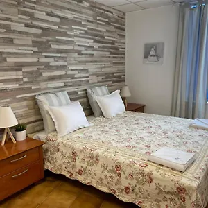 hotel-burgas-8000-104.burgashotels.net/